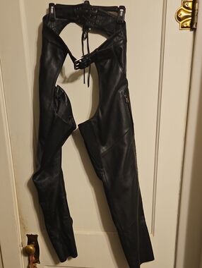 Harley-Davidson Black Leather Chaps Interior Label with Eagle Pin